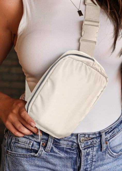 Waterproof Zipped Crossbody Chest Bag