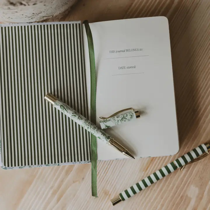 Mom's One Line A Day Journal (Green)