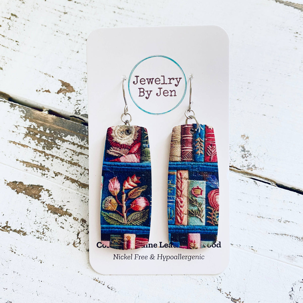 Medium Bar Earrings: Books