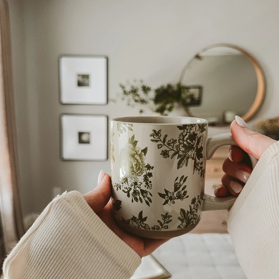 Stoneware Coffee Mug (Green Delft)