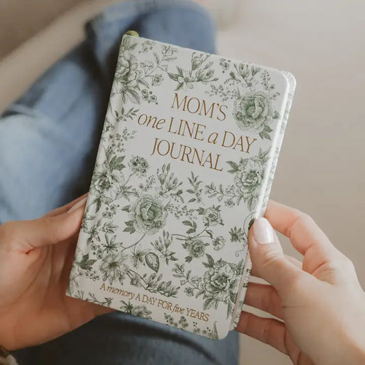 Mom's One Line A Day Journal (Green)